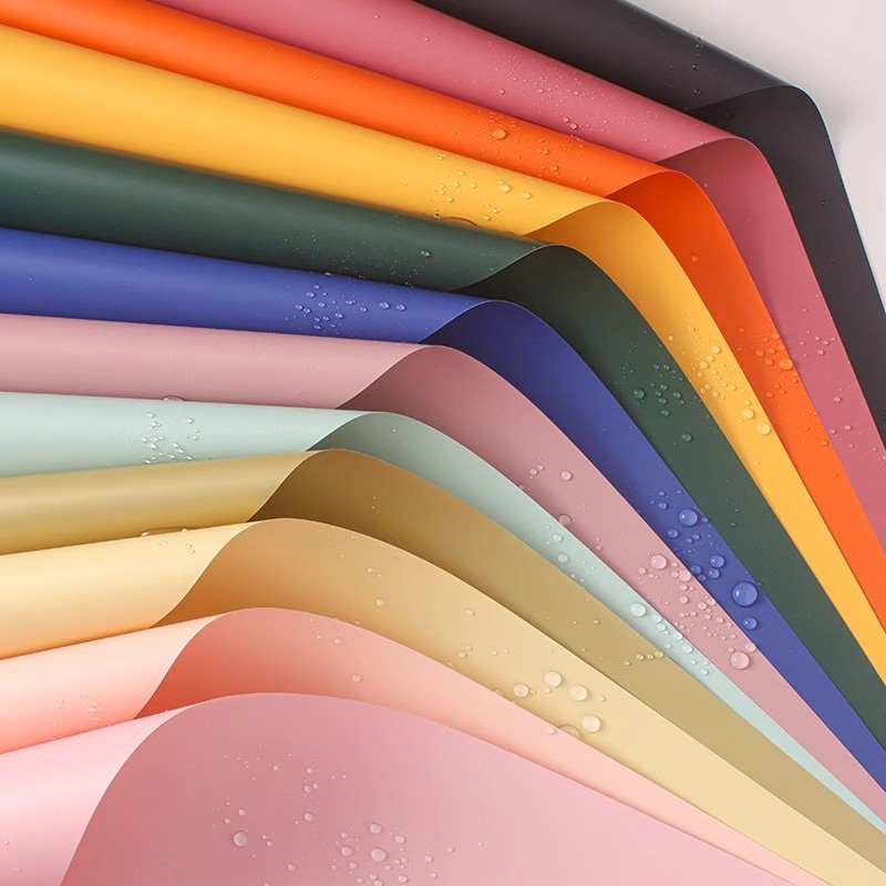 กระดาษห่อช่อดอกไม้กันน้ำอุปกรณ - The Florist Supply บทวิจารณ์และราคา