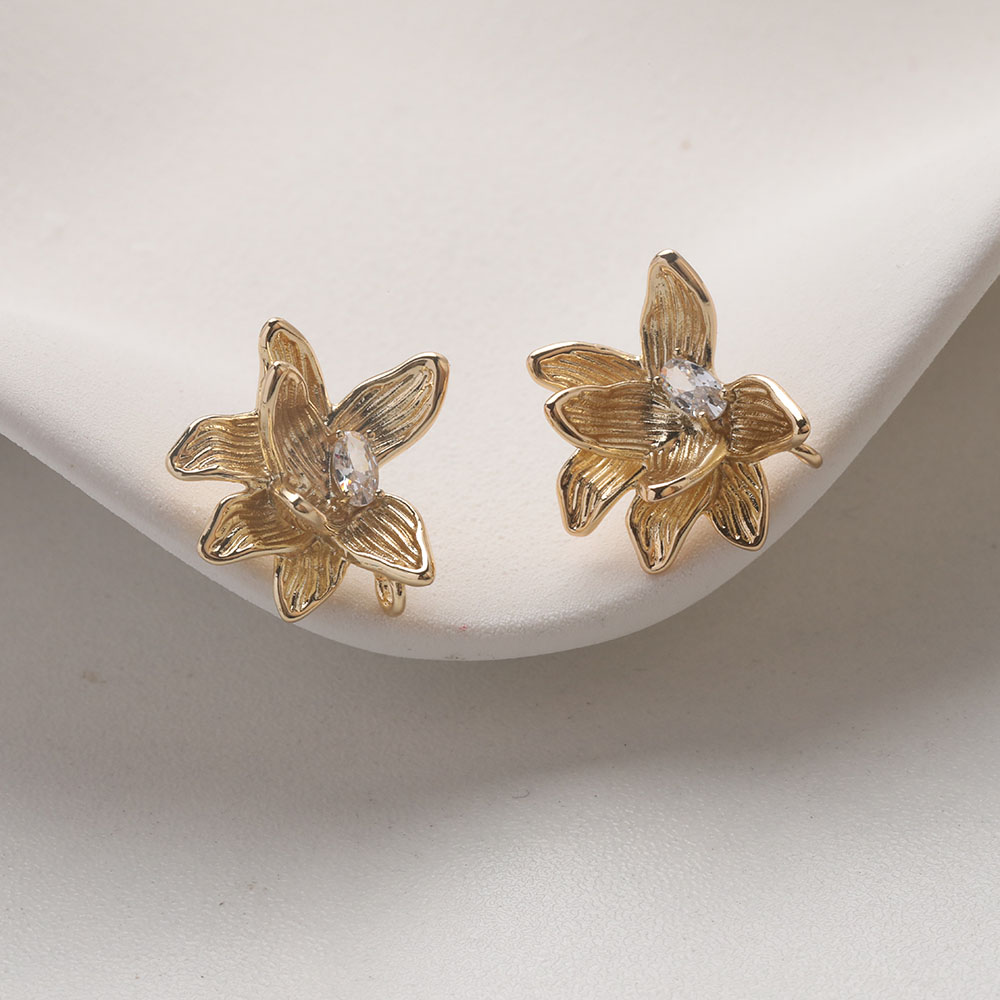 4PCS Dainty ดอกไม้หู Studs ต่า - Flower Supplies บทวิจารณ์และราคา